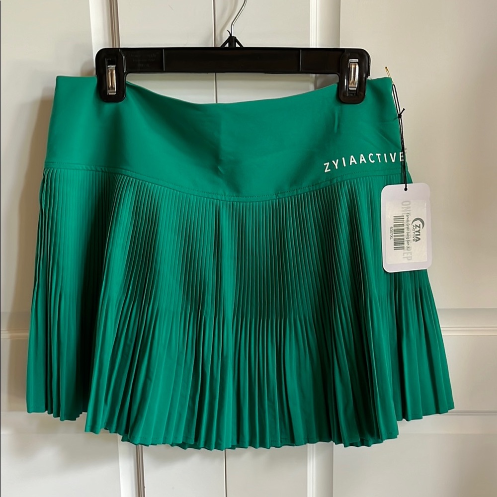 ZYIA Green Pleated Mini Skirt